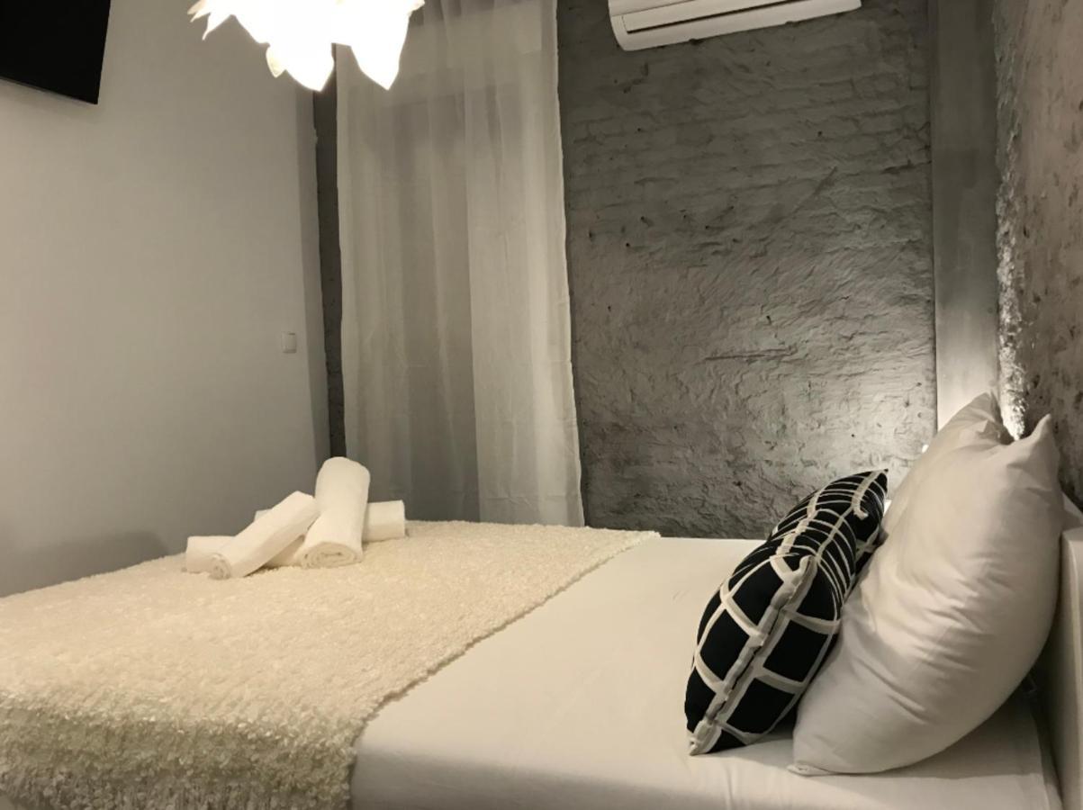 Pequeno Alojamiento Con Mini Piscina - No Climatizada 瓦伦西亚 外观 照片